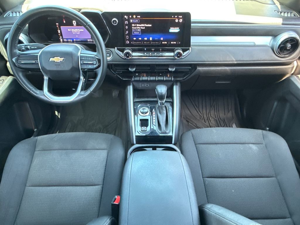 Used 2023 Chevrolet Colorado LT AWD/4WD image 19
