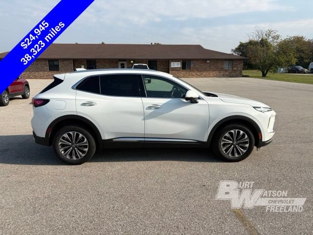 Used 2024 Buick Envision Preferred AWD/4WD image 8