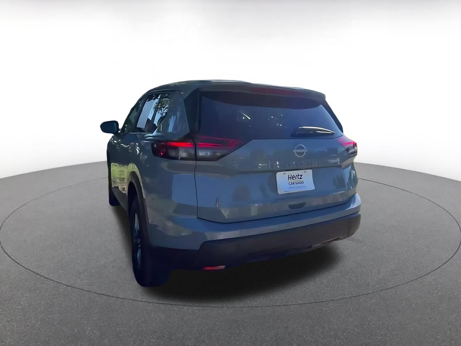 Used 2026 Nissan Rogue SV FWD image 10