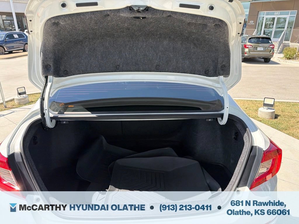 Used 2019 Honda Accord EX image 19