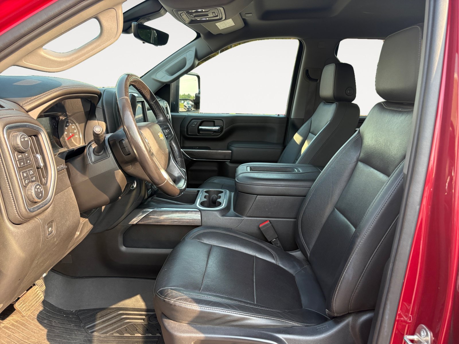 Certified 2020 Chevrolet Silverado 2500 LTZ w/ LTZ Premium Package AWD/4WD image 9