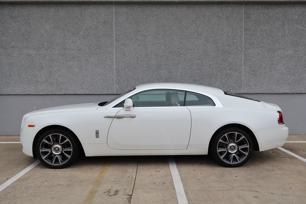 Used 2016 Rolls-Royce Wraith RWD image 4