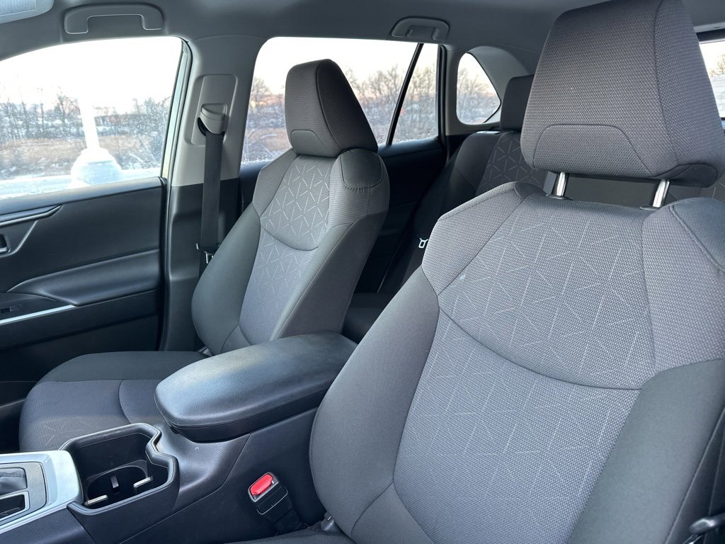 Certified 2025 Toyota RAV4 XLE image 2