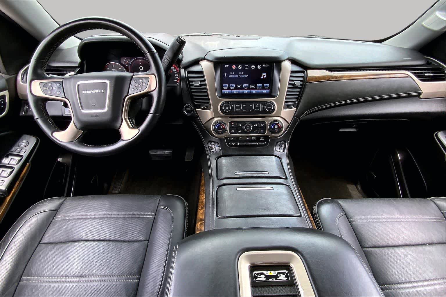 Used 2016 GMC Yukon XL Denali w/ Open Road Package RWD image 15
