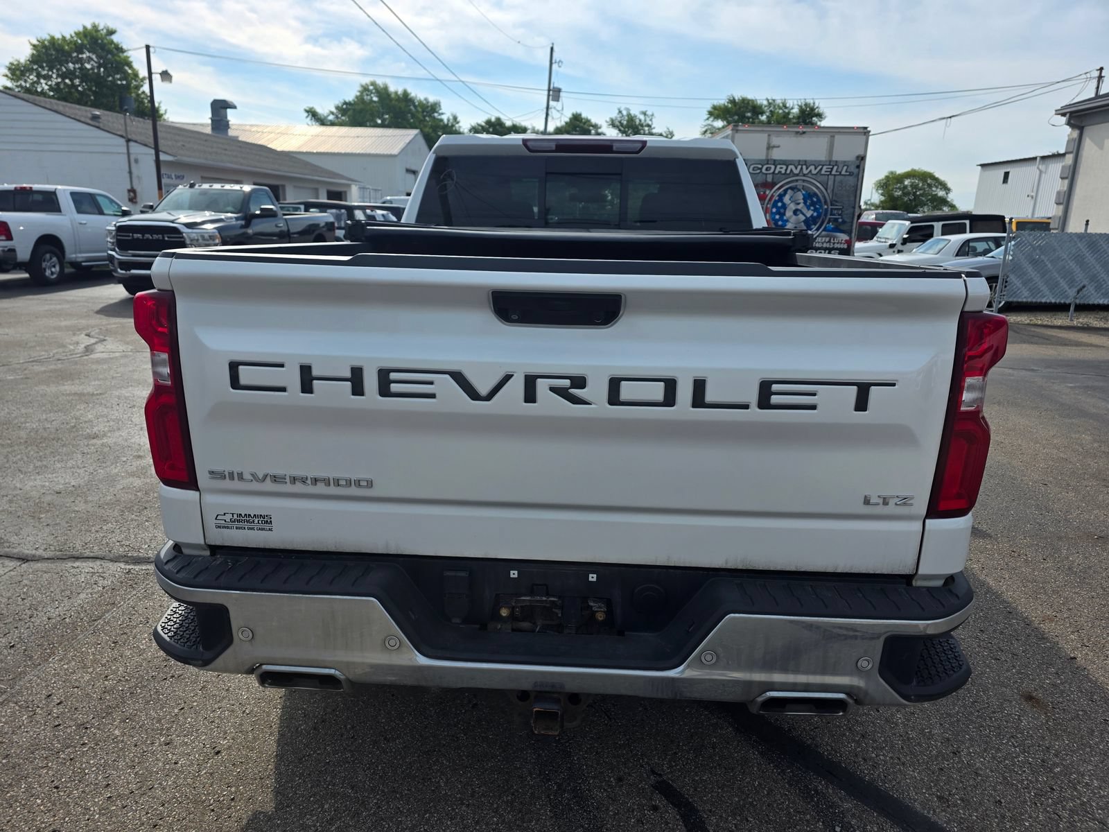Used 2023 Chevrolet Silverado 1500 LTZ AWD/4WD image 4