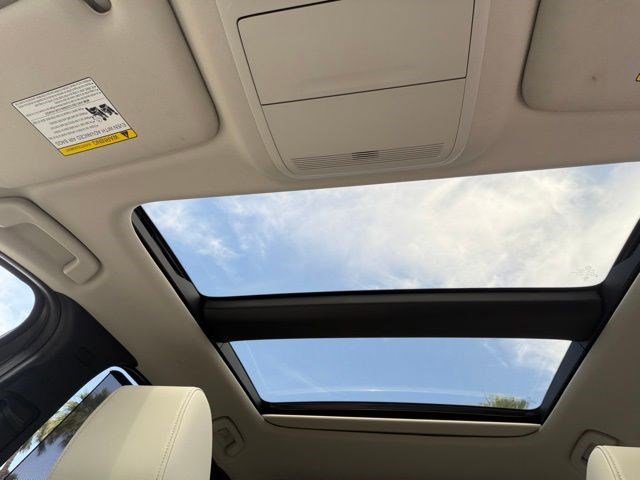 Certified 2025 MAZDA CX-90 Plug-In Hybrid w/ Premium Plus AWD/4WD image 19