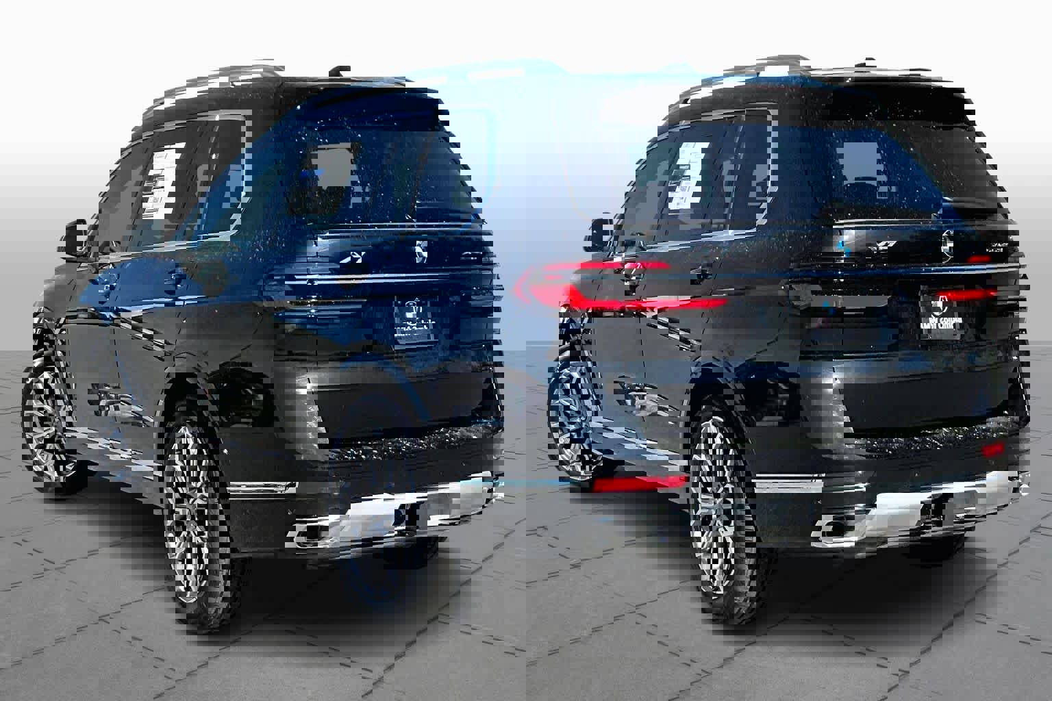 Used 2026 BMW X7 xDrive40i image 11