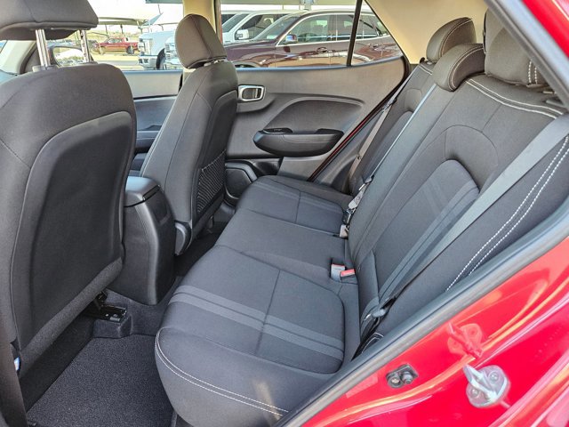 Used 2022 Hyundai Venue SEL w/ Cargo Package FWD image 21