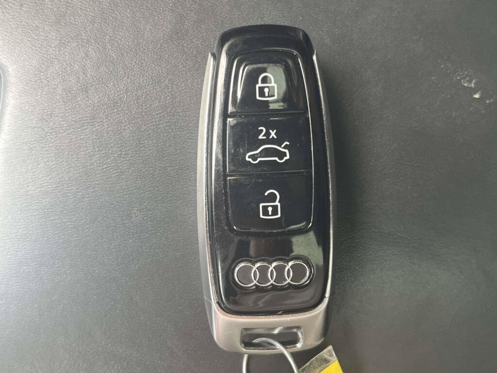 Used 2021 Audi RS 7 Sportback AWD/4WD image 4