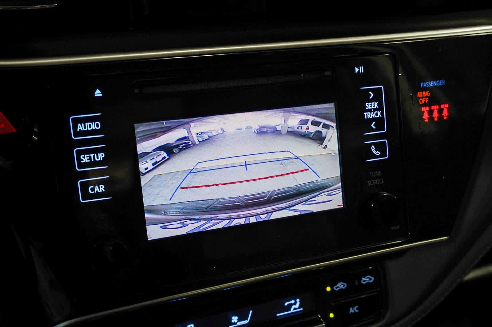 Certified 2018 Toyota Corolla SE FWD image 26