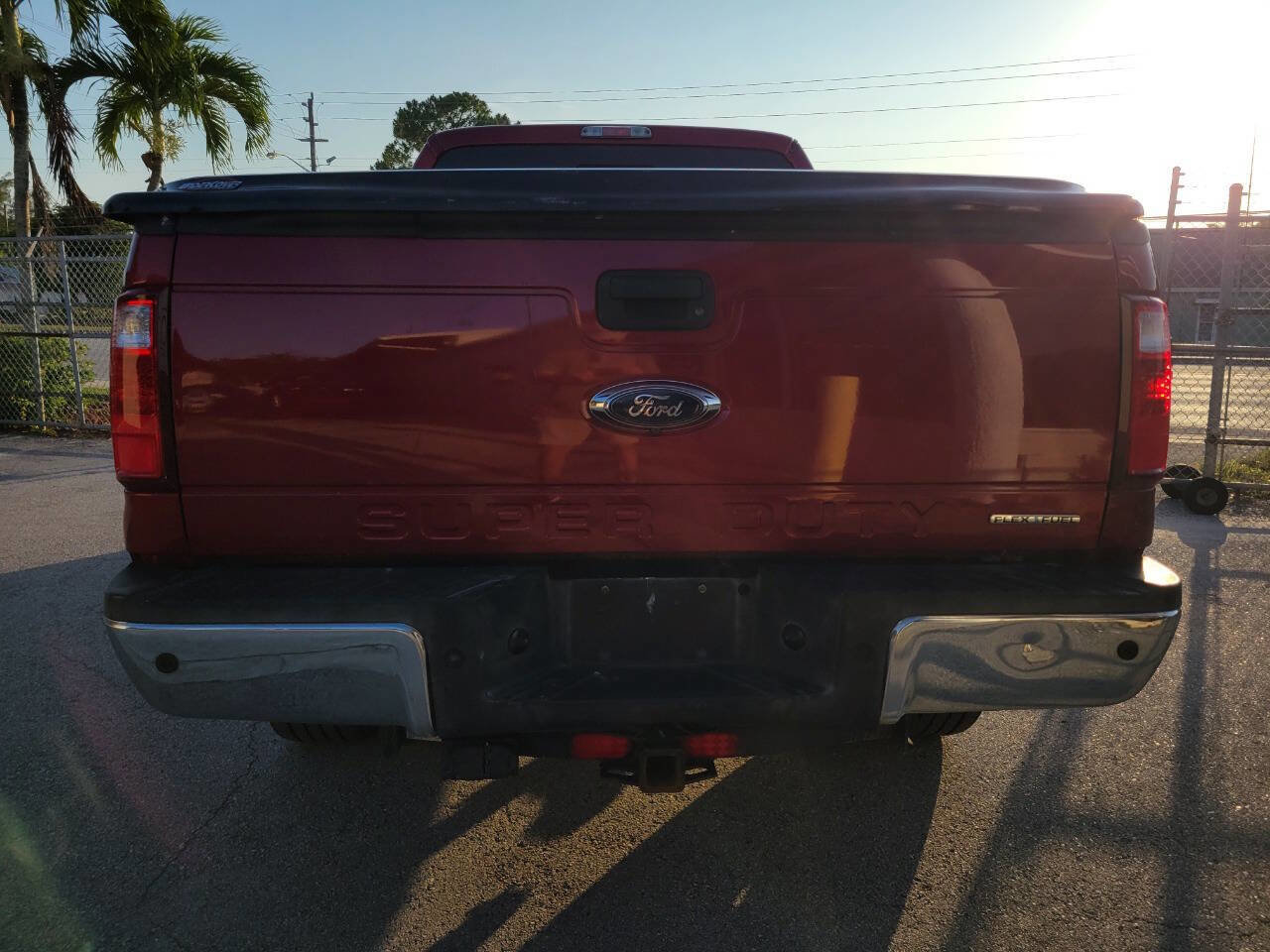 Used 2016 Ford F250 Lariat w/ Lariat Ultimate Package image 6