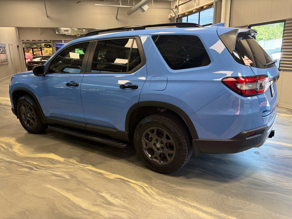 Used 2024 Honda Pilot TrailSport image 38