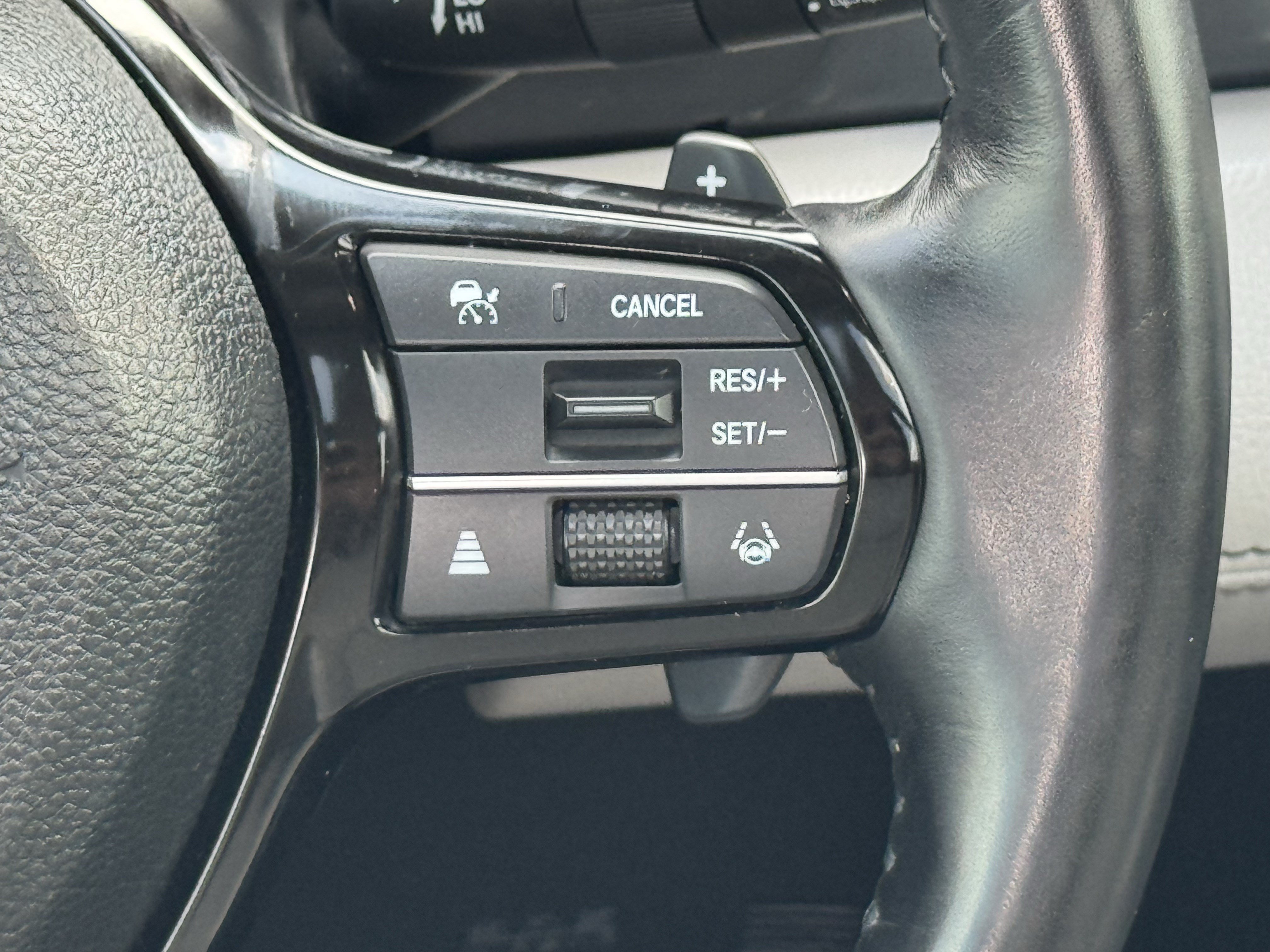 Used 2025 Honda Pilot Elite image 14
