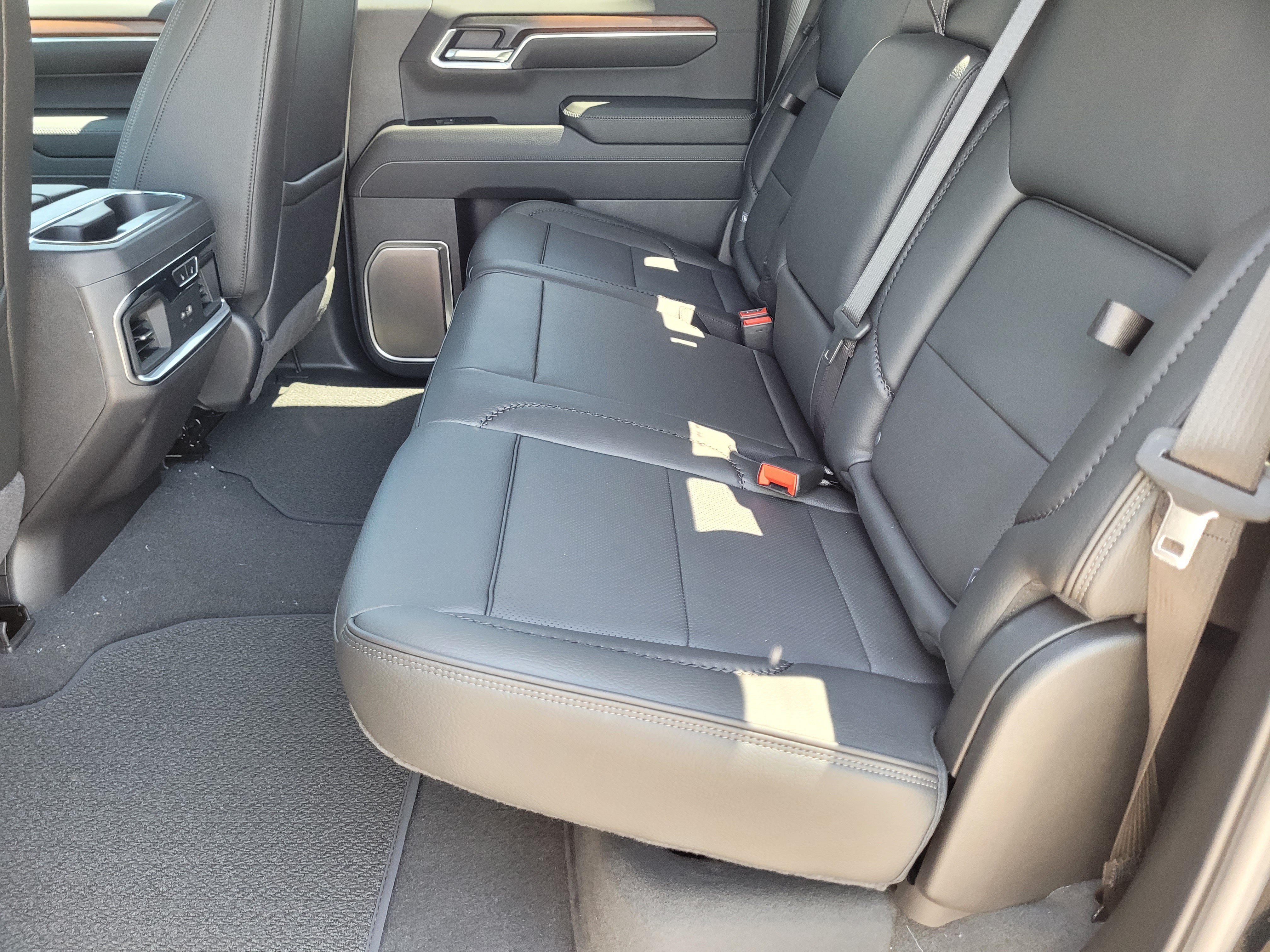 New 2026 GMC Sierra 1500 Denali w/ Denali Reserve Package AWD/4WD image 25