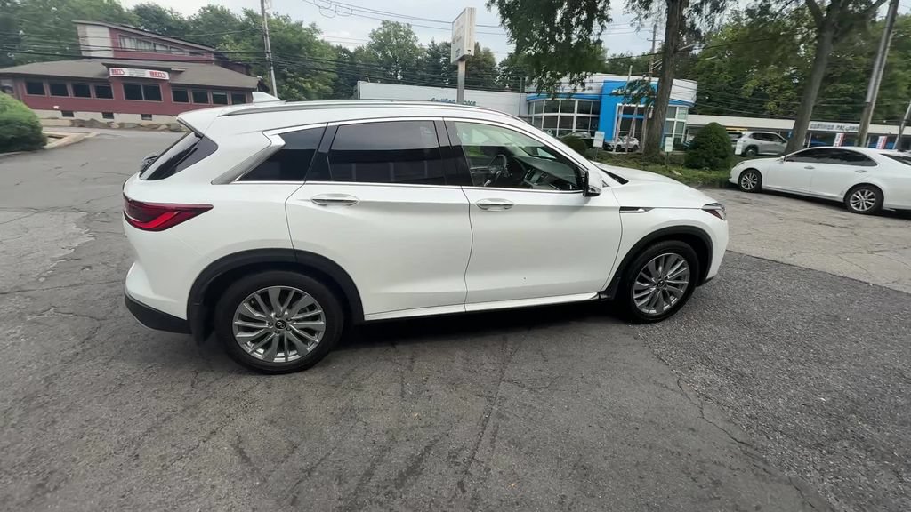 Used 2023 INFINITI QX50 Luxe AWD/4WD image 14