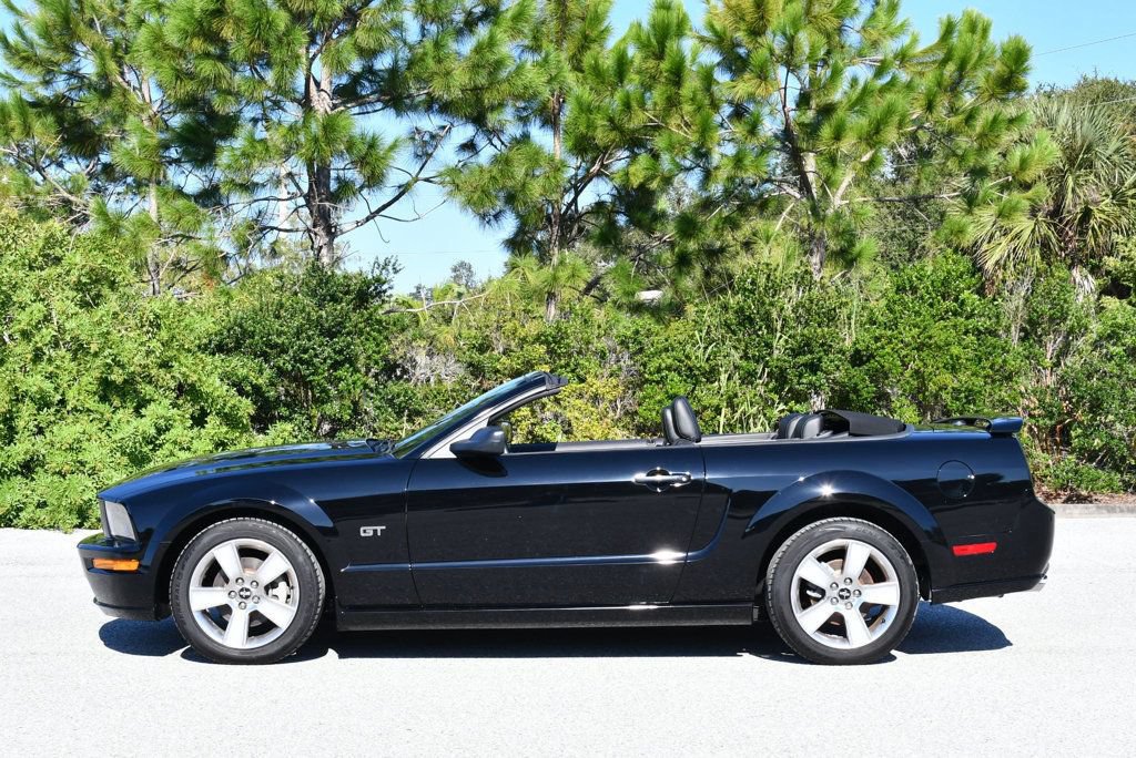 Used 2007 Ford Mustang GT RWD image 30