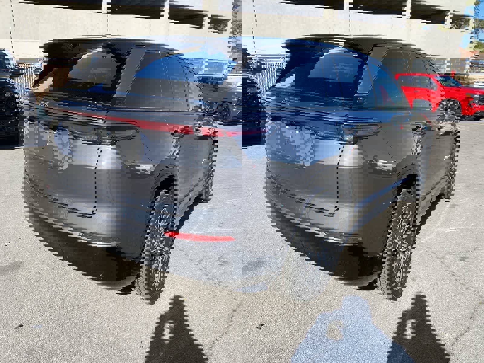 Used 2025 Jeep Wagoneer S Limited w/ Comfort Package image 6