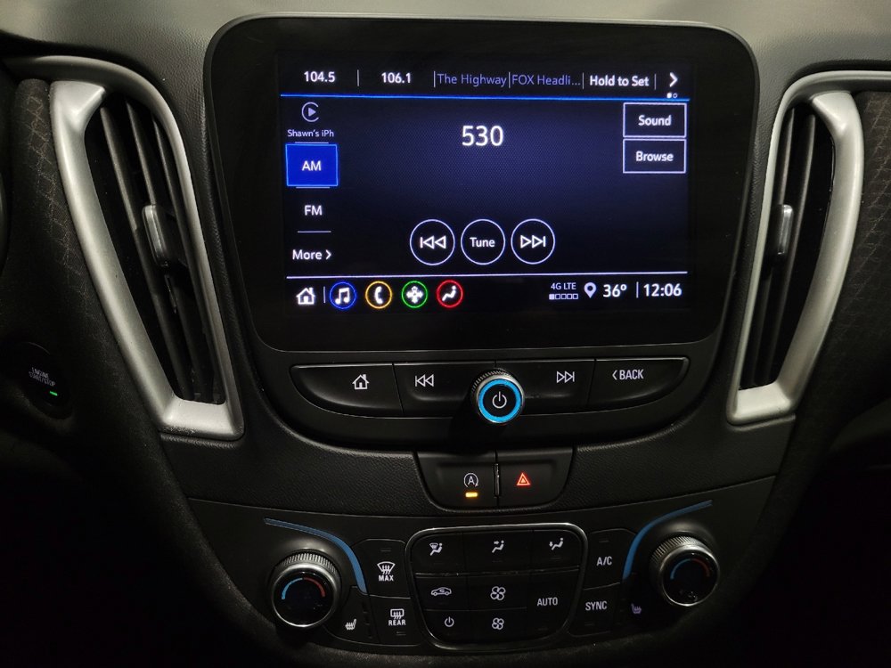 Used 2024 Chevrolet Malibu LT image 25