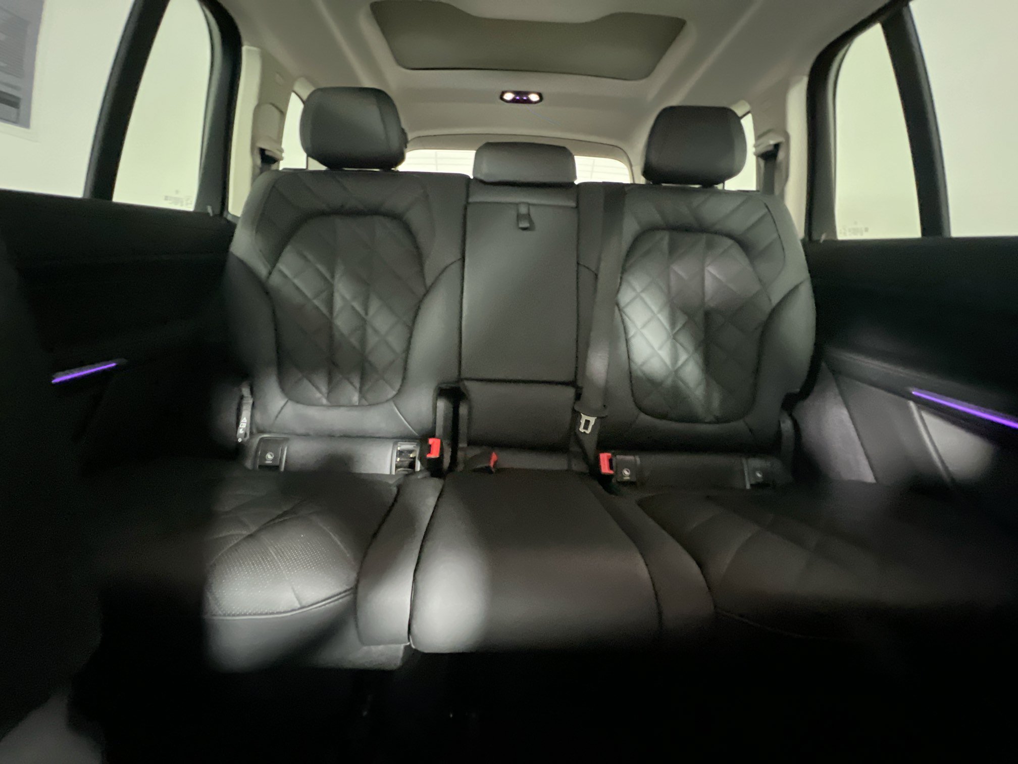 Used 2024 BMW X7 xDrive40i AWD/4WD image 32