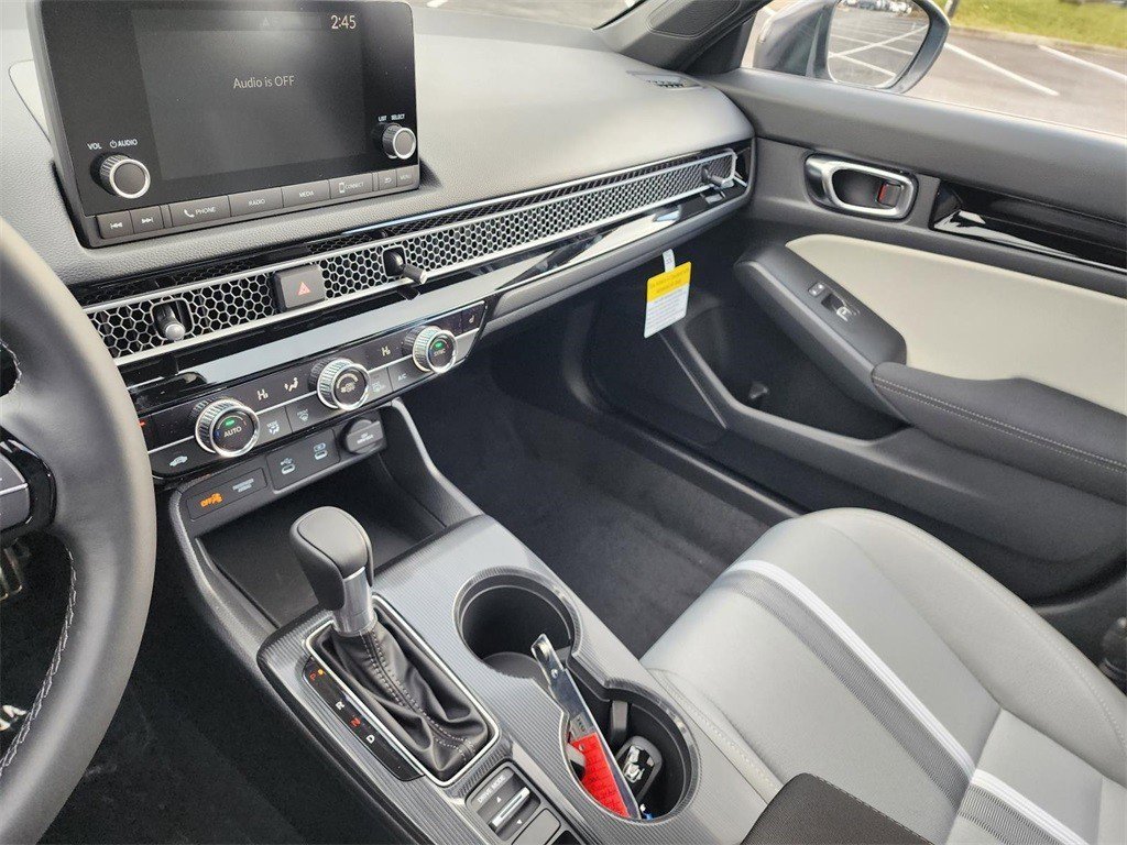 Certified 2025 Honda Civic Sport image 29