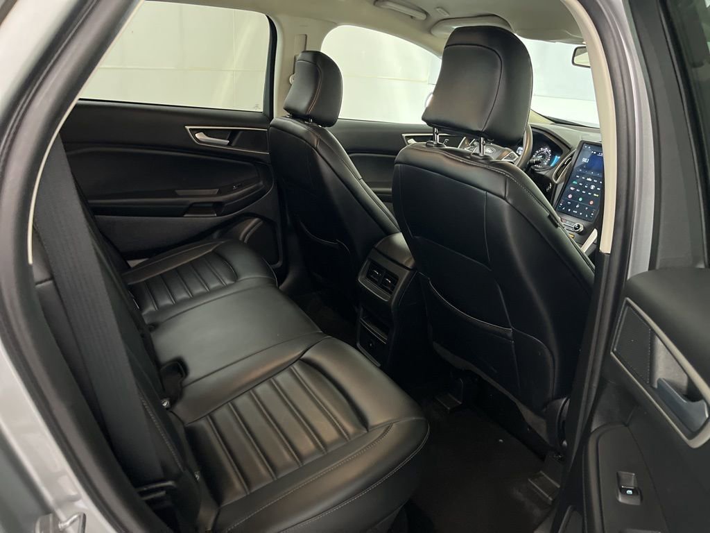Used 2024 Ford Edge SEL image 23
