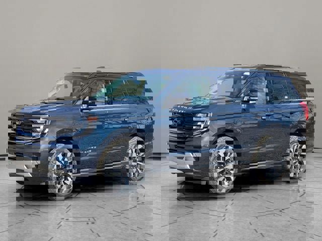 New 2026 Ford Expedition Platinum w/ Driver's Package image 3