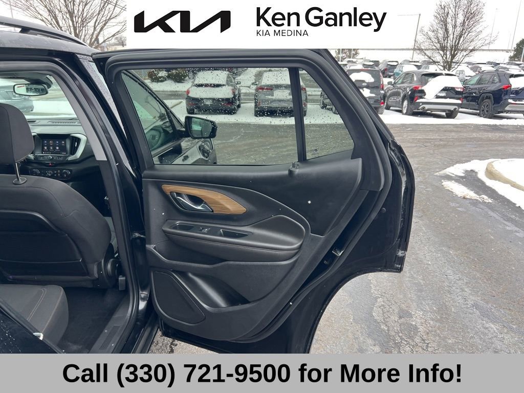 Used 2020 GMC Terrain SLE w/ Driver Convenience Package image 53