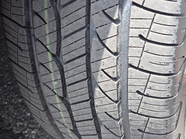 Used 2009 Chevrolet Impala LT FWD image 5