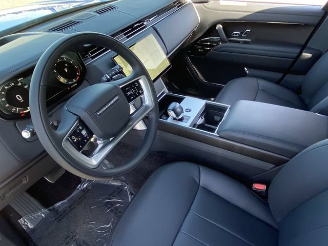 New 2025 Land Rover Range Rover SV AWD/4WD image 5