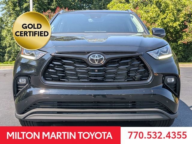 Certified 2026 Toyota Highlander Limited AWD/4WD image 11