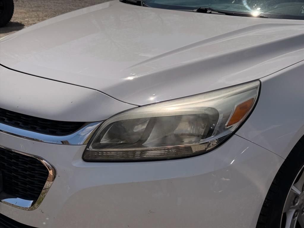 Used 2015 Chevrolet Malibu LS w/ Protection Package FWD image 4