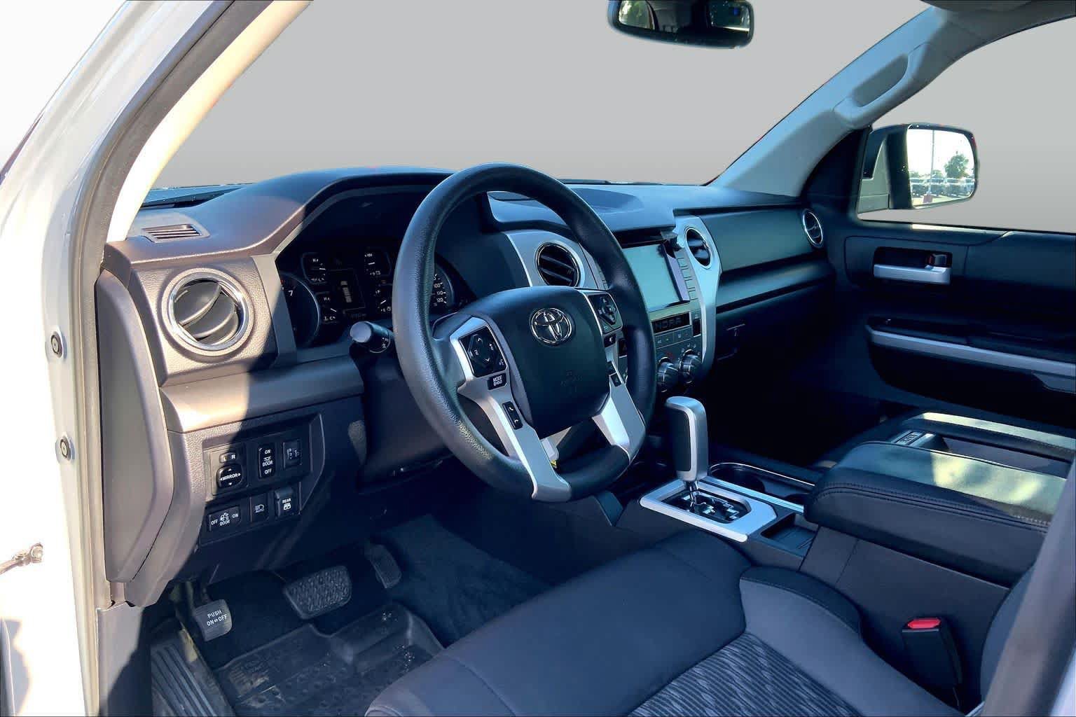 Used 2021 Toyota Tundra SR5 RWD image 18