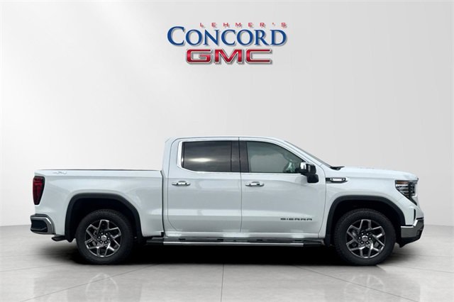 New 2026 GMC Sierra 1500 SLT w/ SLT Premium Package image 3