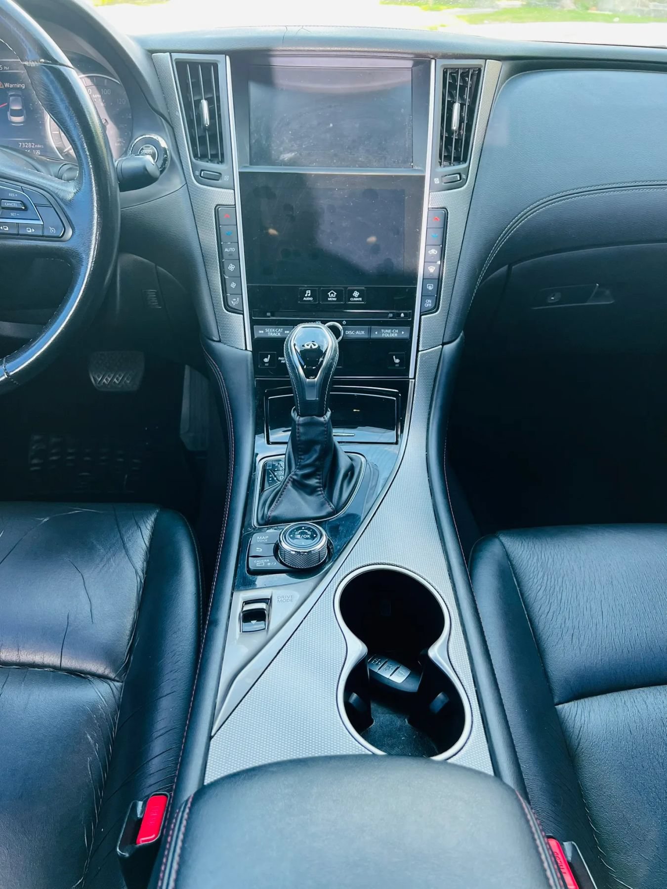 Used 2018 INFINITI Q50 Luxe w/ Essential Package (3.0T Luxe) AWD/4WD image 14