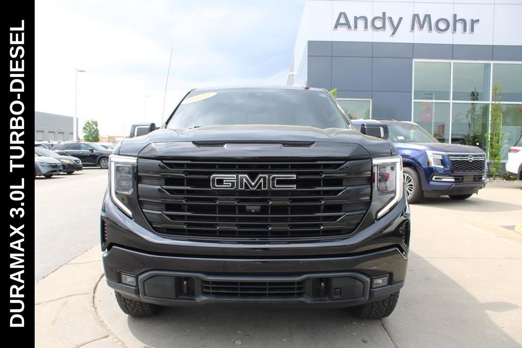 Used 2022 GMC Sierra 1500 Elevation w/ Elevation Premium Package AWD/4WD video 2