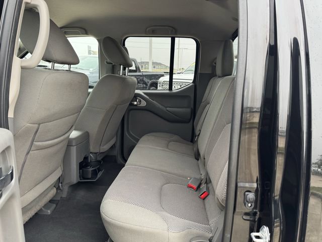 Used 2021 Nissan Frontier SV image 22