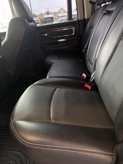 Used 2017 RAM 3500 Laramie AWD/4WD image 18