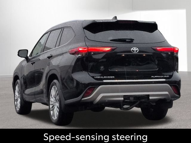 Certified 2026 Toyota Highlander Platinum AWD/4WD image 9