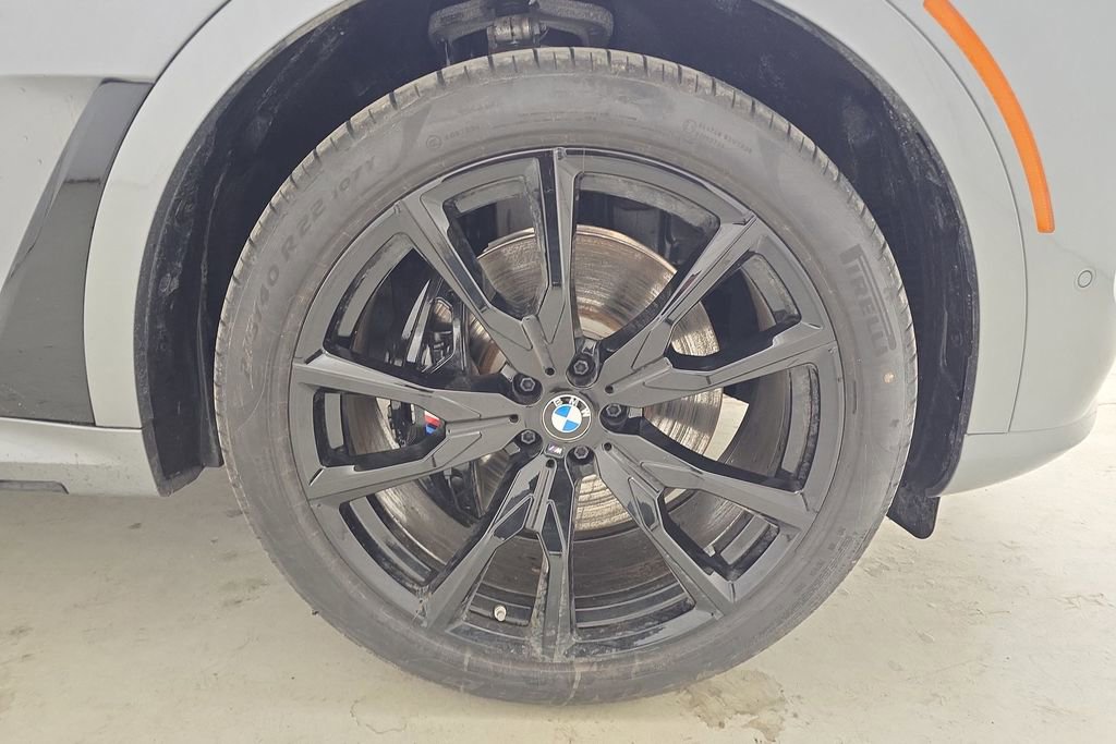 New 2026 BMW X7 M60i AWD/4WD image 11