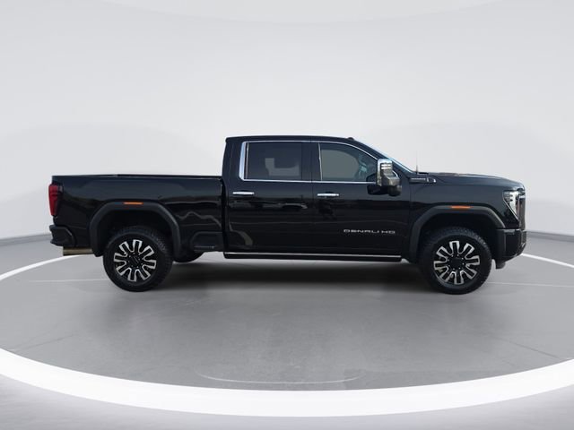 Used 2024 GMC Sierra 2500 Denali Ultimate w/ Max Trailering Package AWD/4WD image 2