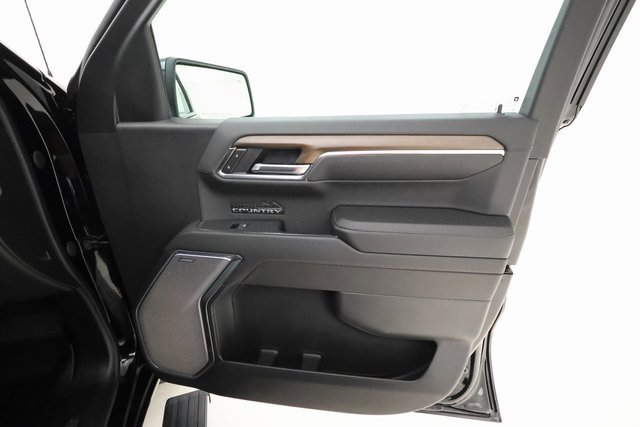 Used 2024 Chevrolet Silverado 1500 High Country w/ Technology Package image 24