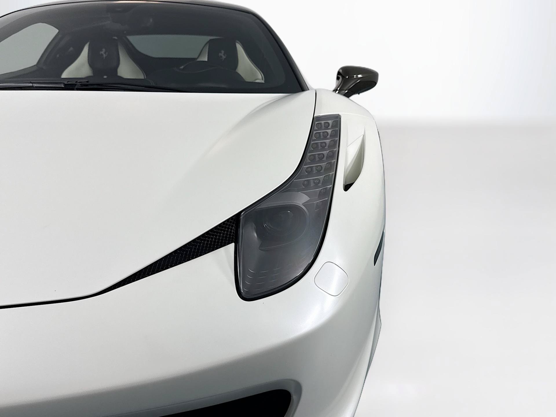 Used 2010 Ferrari 458 Italia Coupe RWD image 50