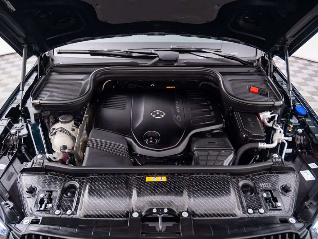 Used 2025 Mercedes-Benz GLE 450 4MATIC image 33