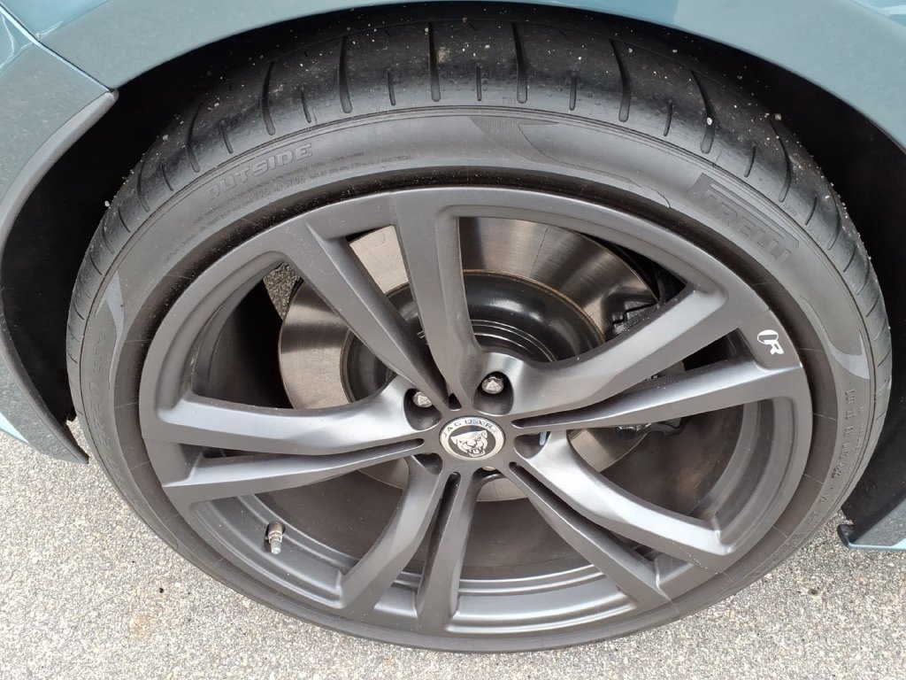 Used 2024 Jaguar F-TYPE R AWD/4WD image 11