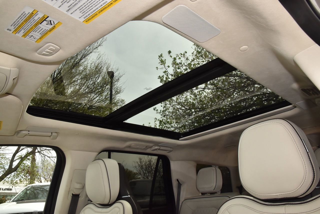 Certified 2023 Lincoln Navigator Black Label image 33