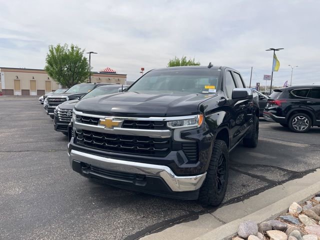 Used 2024 Chevrolet Silverado 1500 LT