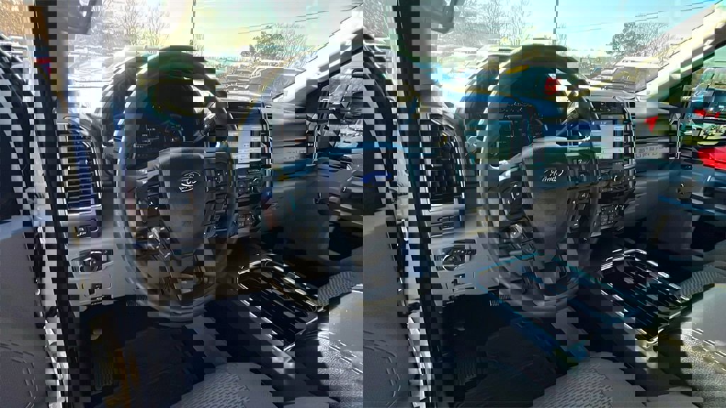 Used 2019 Ford F250 XLT w/ XLT Premium Package image 22