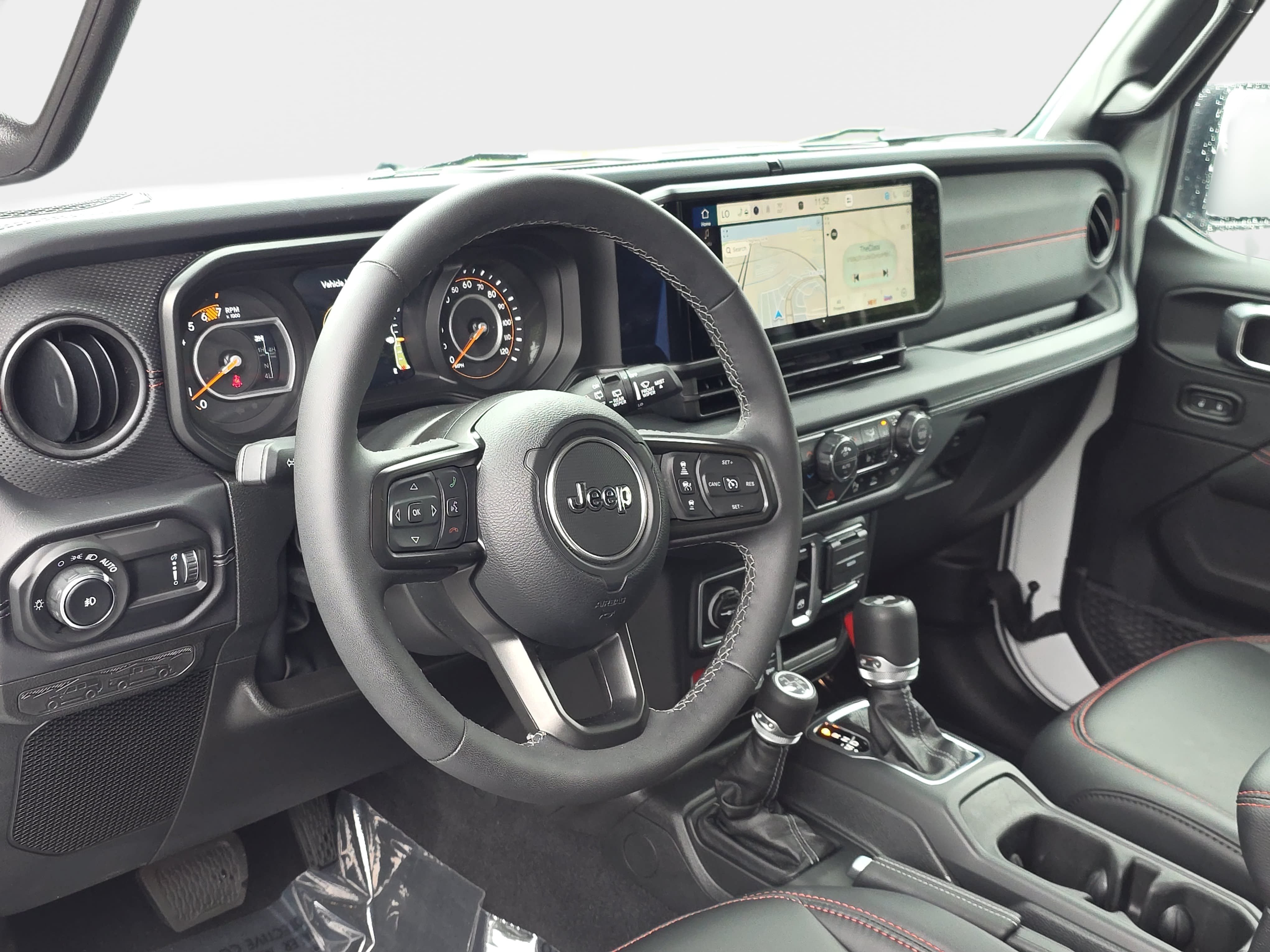 Certified 2026 Jeep Wrangler Rubicon AWD/4WD image 13