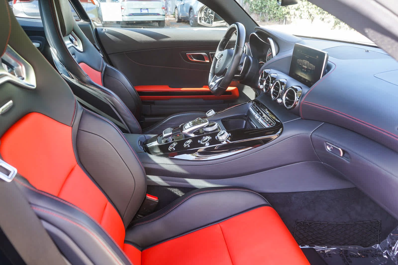 Used 2017 Mercedes-Benz AMG GT Coupe image 16