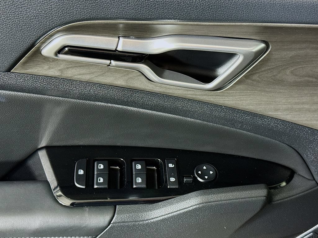 Certified 2025 Kia Sportage X-Line w/ Premium Package AWD/4WD image 25